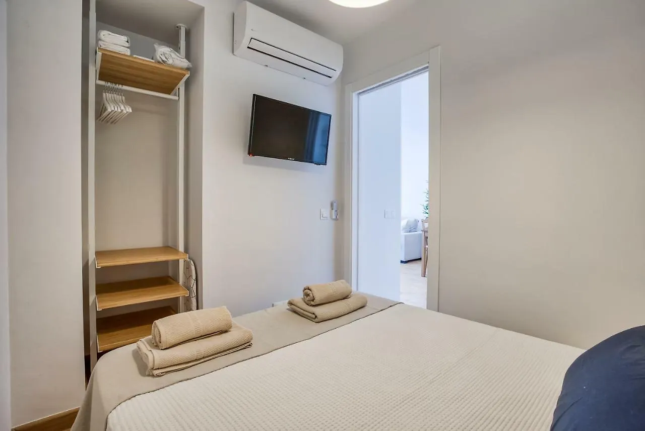 Sur Suites Perla 6-3 Fuengirola España